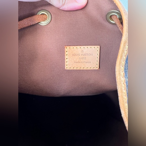 SOLD!!!🔥🔥 Vuitton Bosphore Backpack Monogram Canvas🔥🔥 - Picture 15 of 17